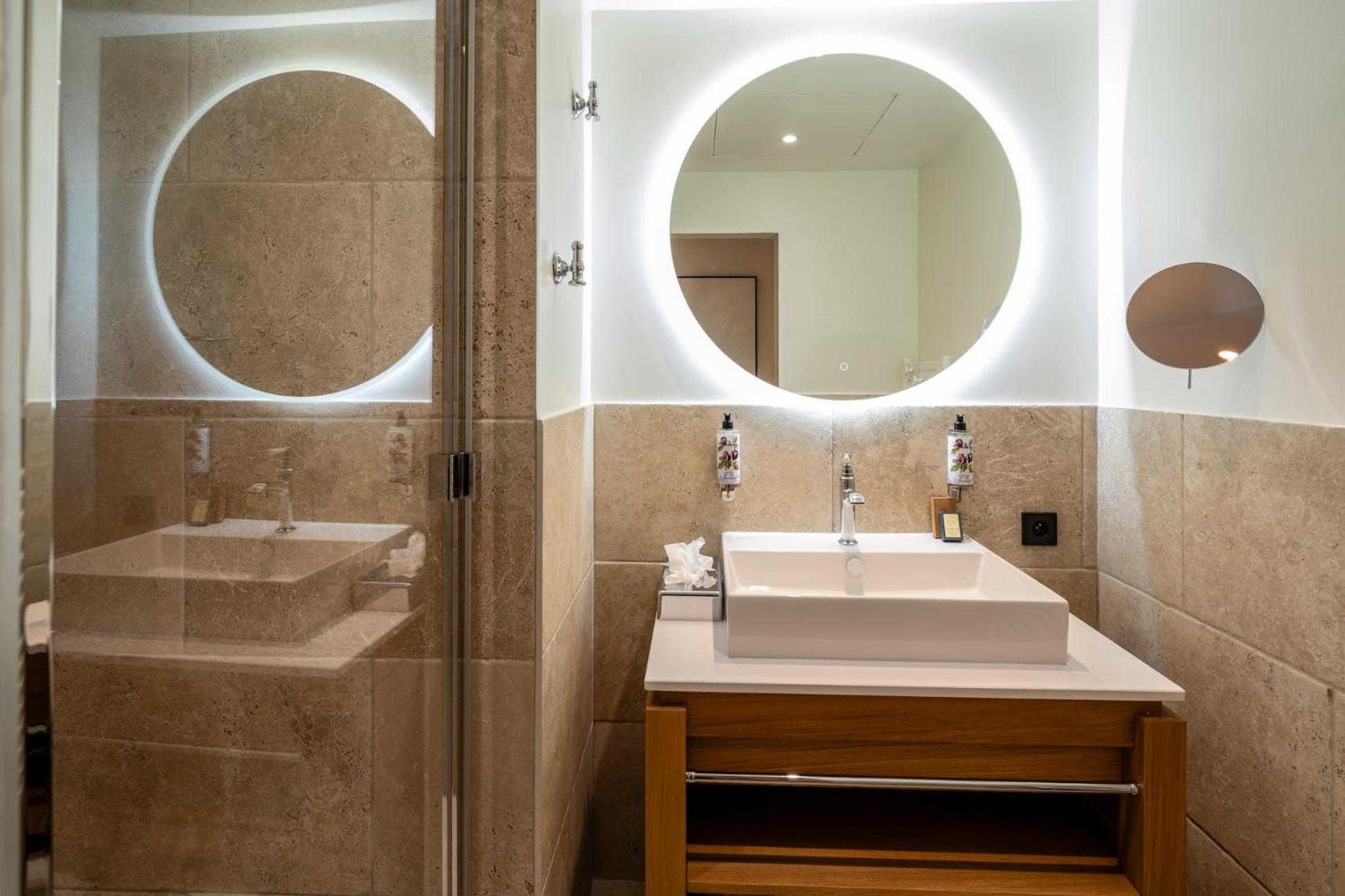 Traditional Room 1 or